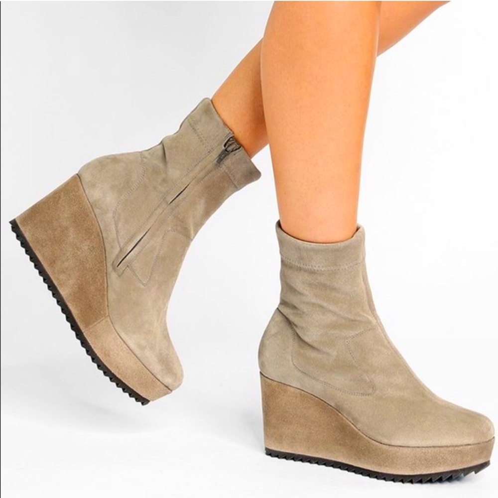 Pedro Garcia wedge boots